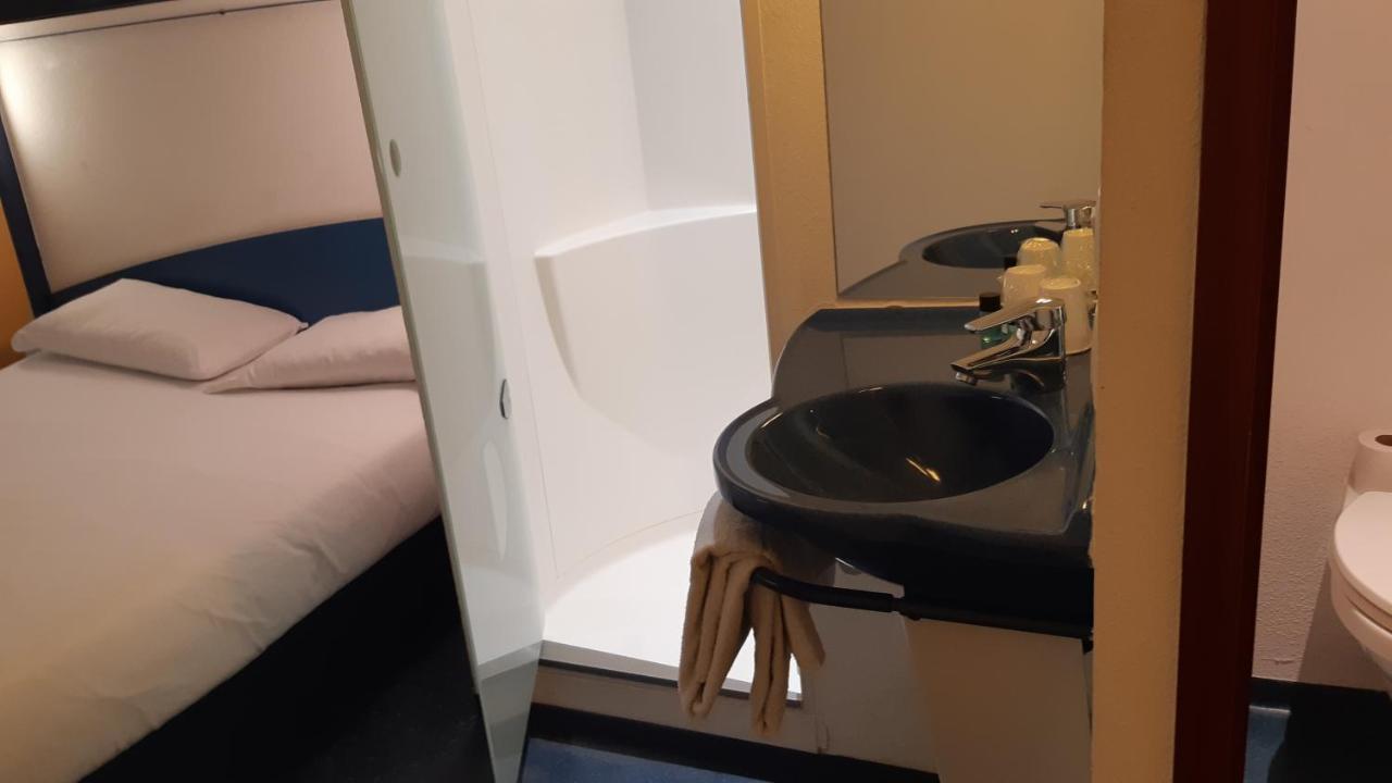 Kyriad Direct Montauban Centre Εξωτερικό φωτογραφία