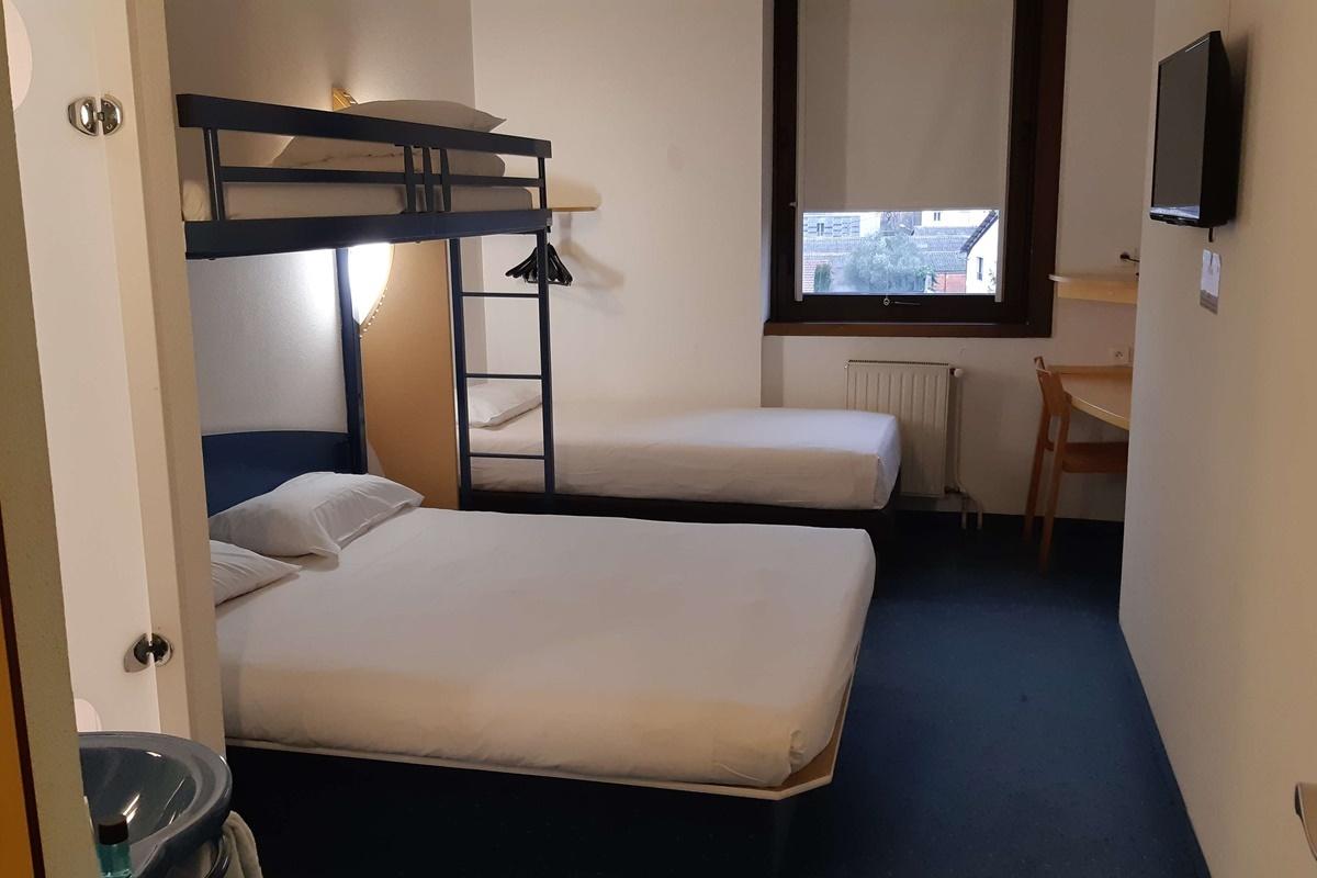 Kyriad Direct Montauban Centre Εξωτερικό φωτογραφία