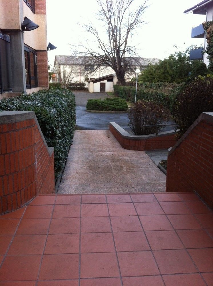 Kyriad Direct Montauban Centre Εξωτερικό φωτογραφία